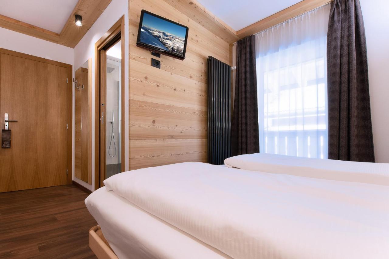 Hotel B&B Marilena Арабба Екстериор снимка