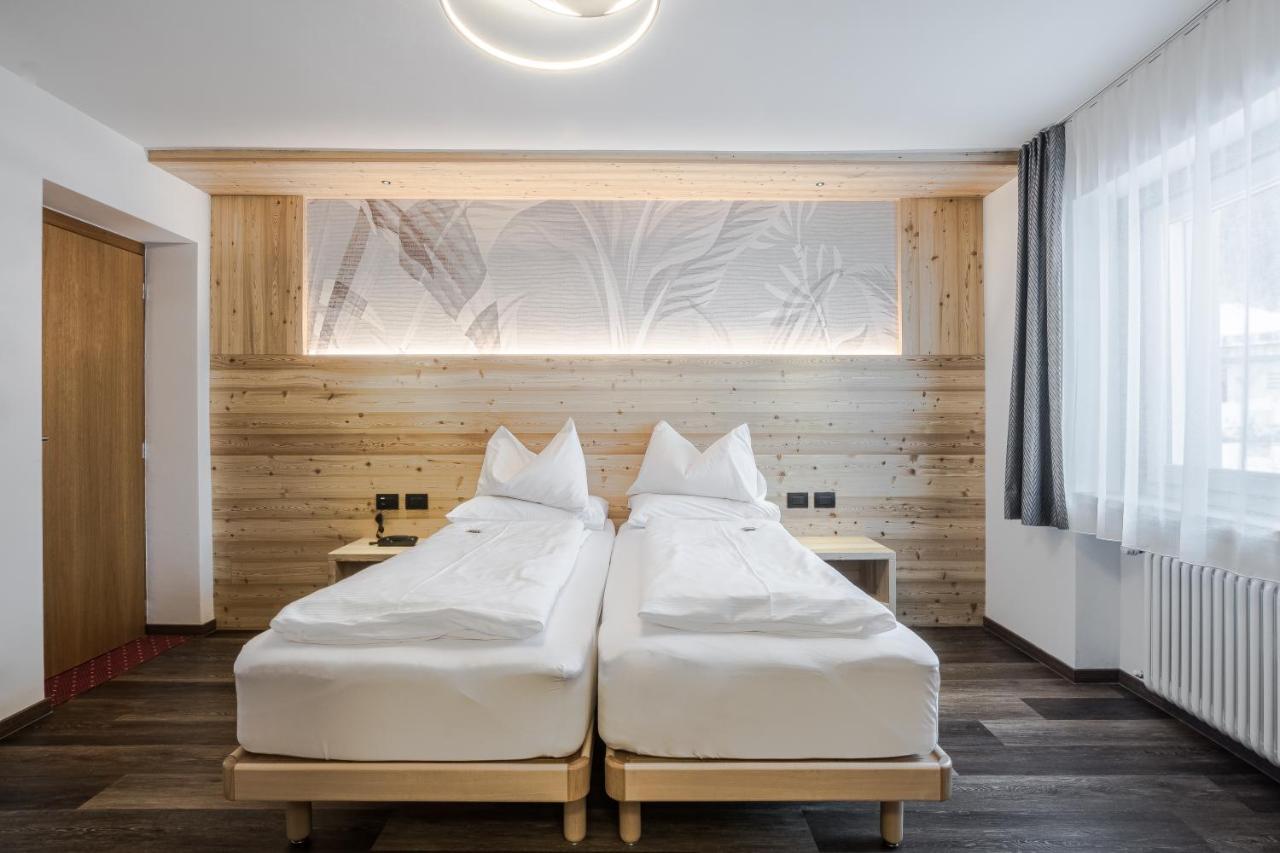 Hotel B&B Marilena Арабба Екстериор снимка