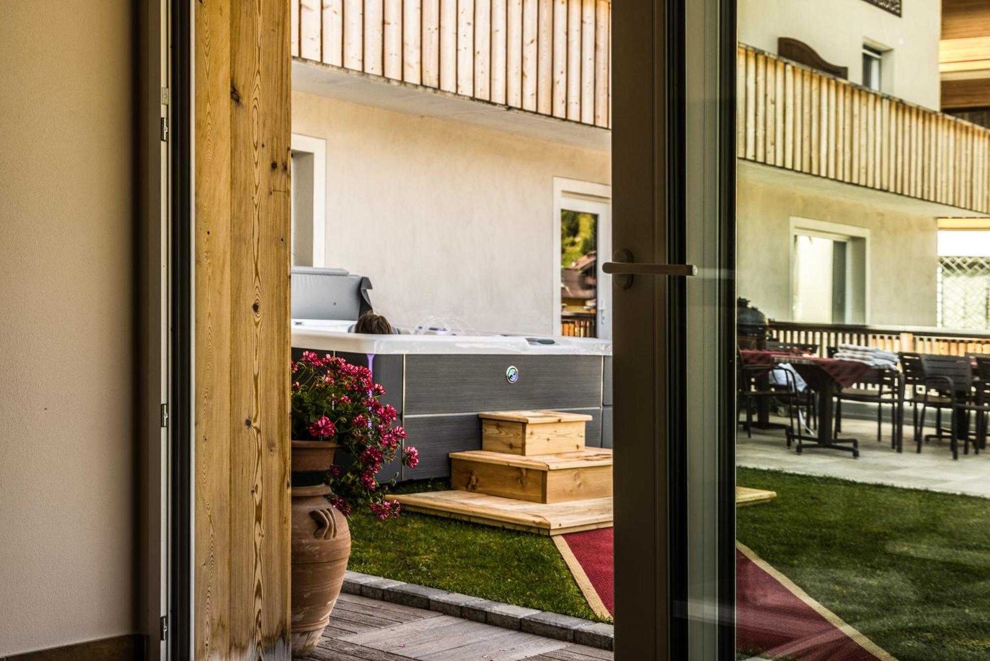 Hotel B&B Marilena Арабба Екстериор снимка